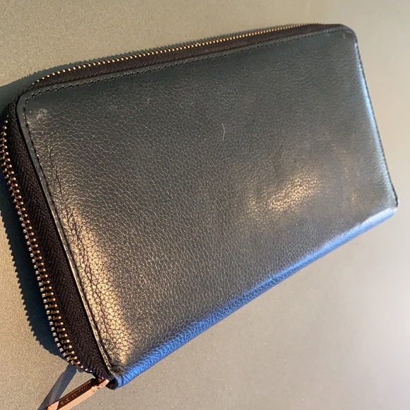Mimco large travel wallet - Picture 5 of 6